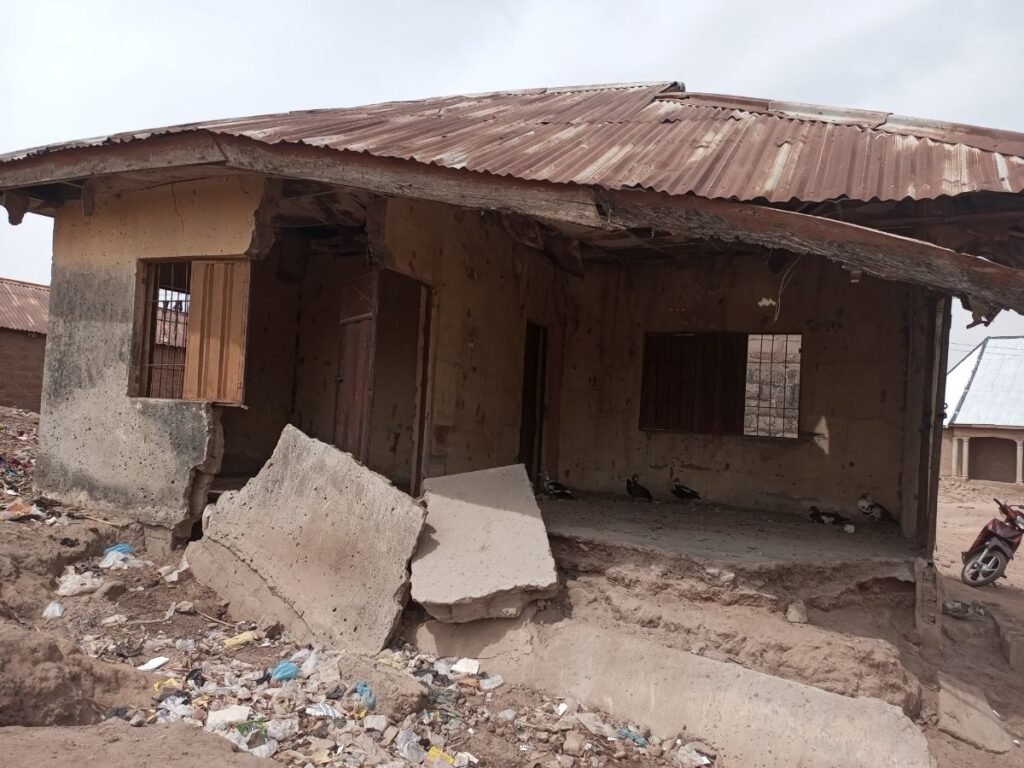 UTACCHU Primary Health Centre: How Did it Get this Bad?